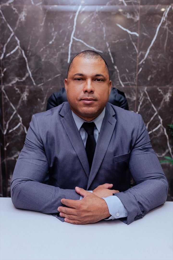 Dr. Ede Marcos Deniz, especialista em Direito de Família e Sucessões
